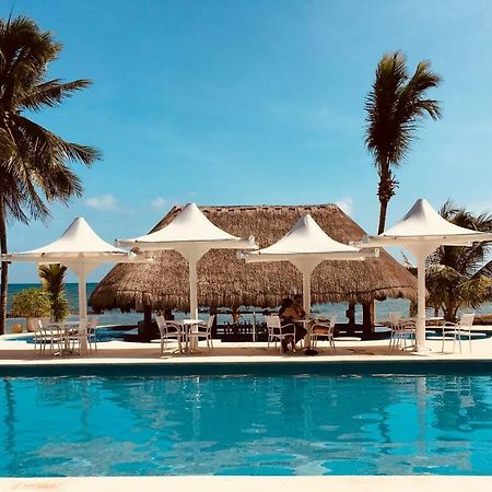 Happy Smile By The Dolphins Apartment Puerto Aventuras Exterior photo